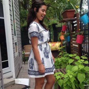 Meet your Posher, Sydney