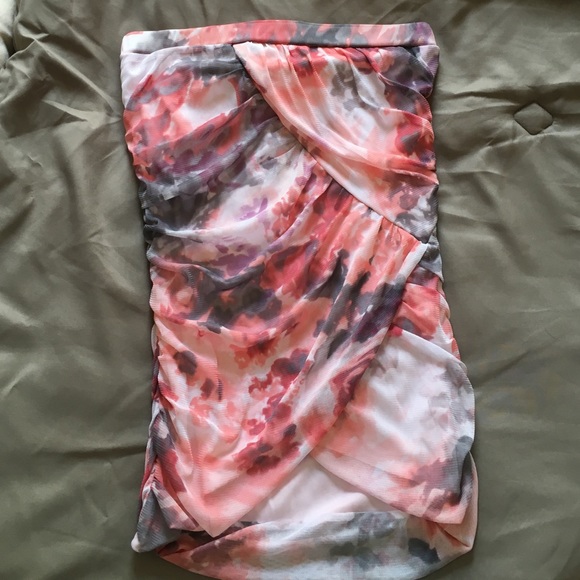 Charlotte Russe Tops - Cute strapless shirt: fits like a medium