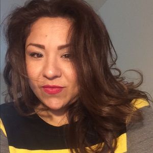 Meet your Posher, Gina