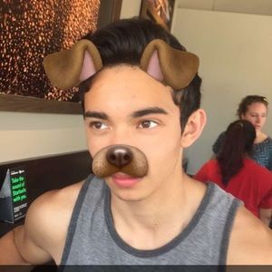 Meet your Posher, Liam