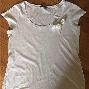 Tshirt with flower detail