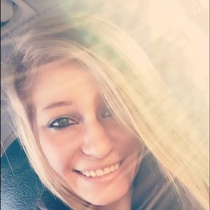 Meet your Posher, Nina