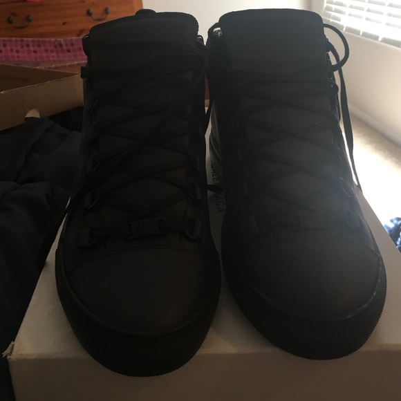 100 % authentic Balenciaga - Picture 2 of 4