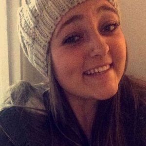 Meet your Posher, Chloe