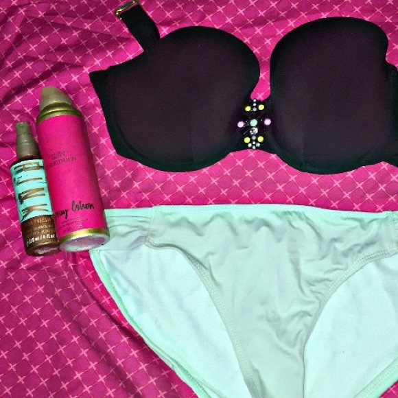 Victoria's Secret swim