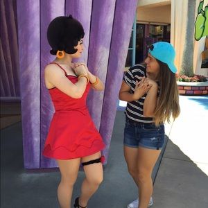 Meet your Posher, Sofia