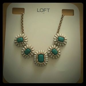 Authentic ann Taylor loft statement necklace