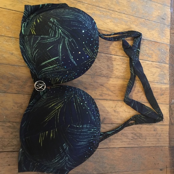 Brand new. Never worn. Bombshell bathing suit
