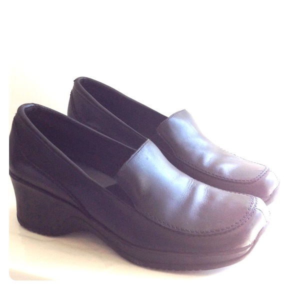 Brand-new with tags black wedge slipon size 9 Bass