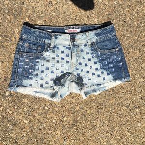 Size 0 fun jean shorts Never Worn