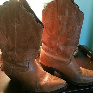 GENUINE LEATHER COWBOY BOOTS