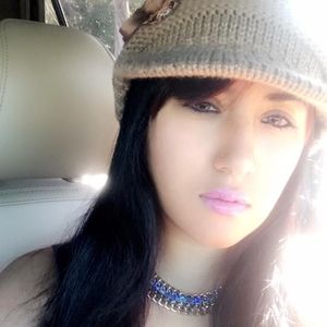 Meet your Posher, Virgin-marie