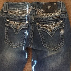 Miss me capris, like new! 26