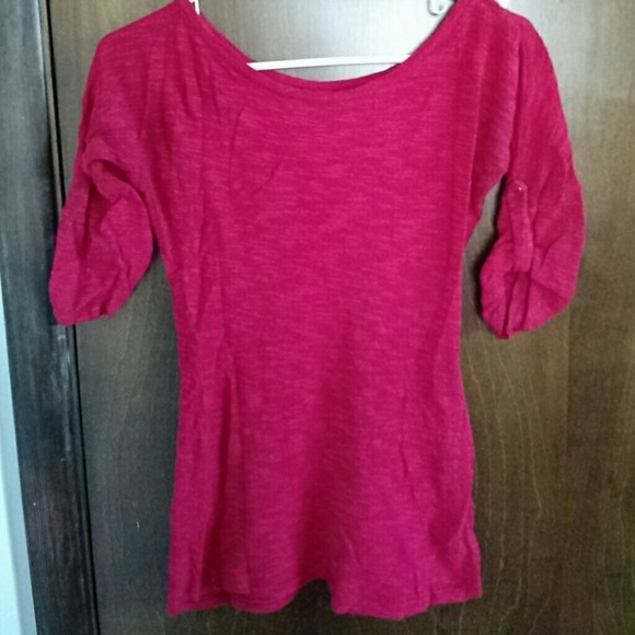 Red 3/4 tee