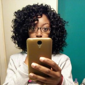 Meet your Posher, Janisa