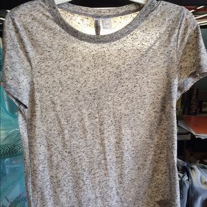Grey speckled black tshirt.