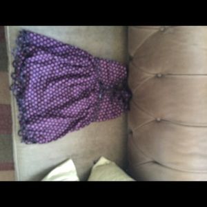 I love the lace detailing of this halter top