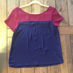 Pocket front top with V cut back