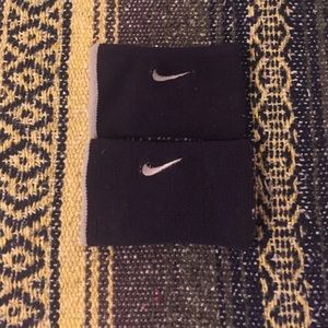 Nike wrist guards