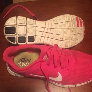Nike womens 8.5