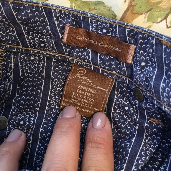 Paige denim boot cut, size 29 - Picture 4 of 4