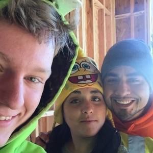 Meet your Posher, Sam