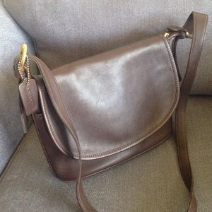 SOLD! Authentic Coach vintage legacy fletcher 4150