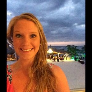 Meet your Posher, Kerry-kate