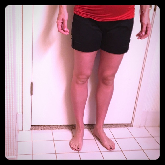 Pea in the pod black shorts