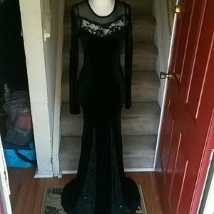 Long lace/velvet dress OFFICIAL FINAL PRICE
