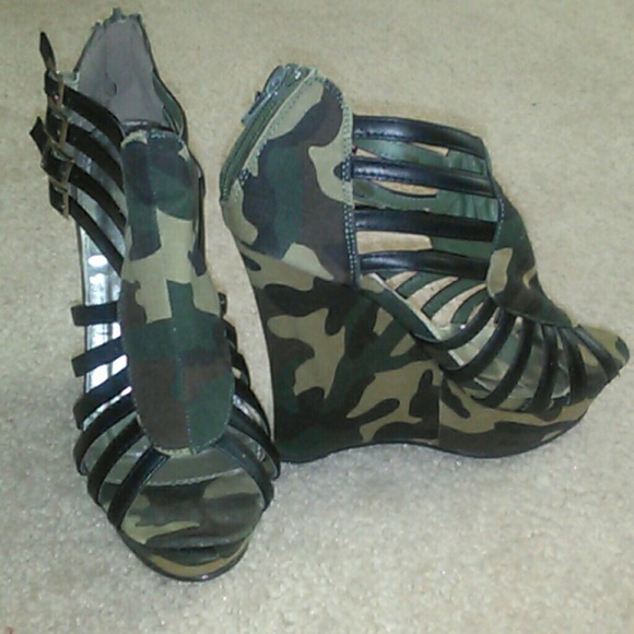 Camo platform shoes - Picture 2 of 4