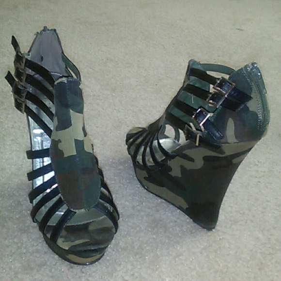 Camo platform shoes - Picture 3 of 4