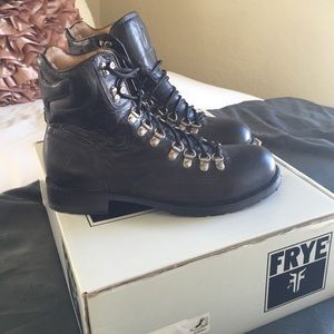 Never been worn FRYE Rogan Hiker Boot