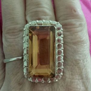 *SPRING CLEANING*Statement piece ring