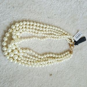 Pearl necklace