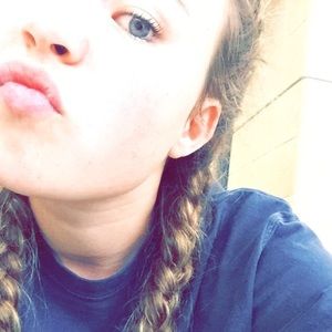 Meet your Posher, Kylee