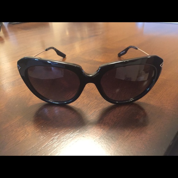 Alexander McQueen Sunglasses