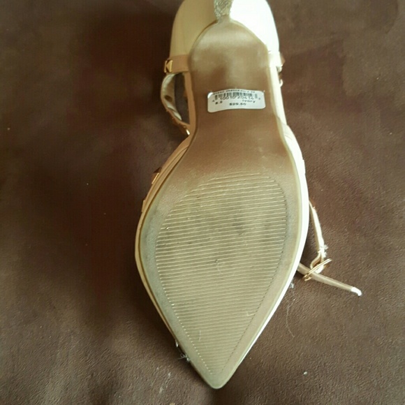 FASHION HEELS - Picture 4 of 4
