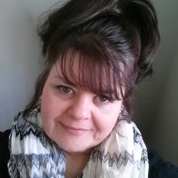 Meet your Posher, Ann