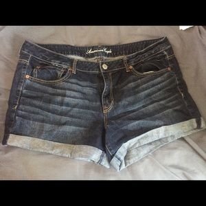 American Eagle Shorts!