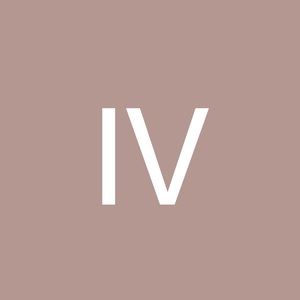 Meet your Posher, Ivy