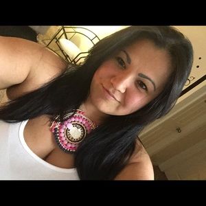 Meet your Posher, Karina