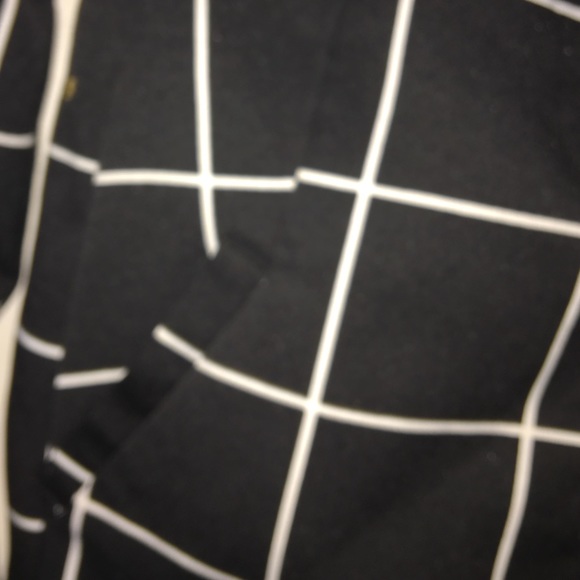 Blazer - Picture 4 of 4