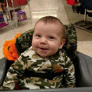 Meet your Posher, Connie