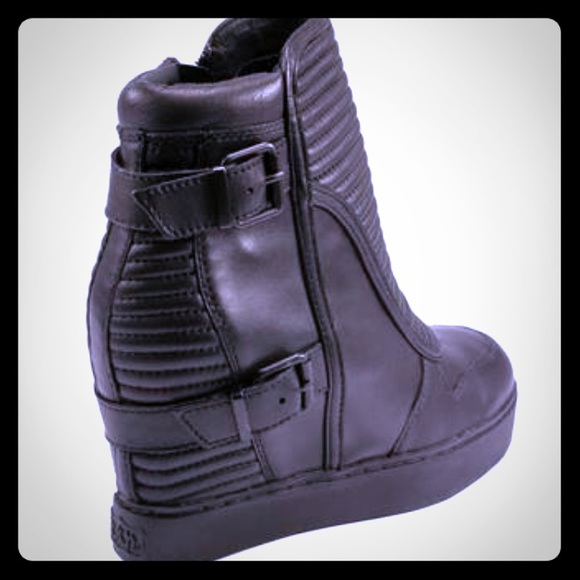Ash batman wedges 8.5 black real leather