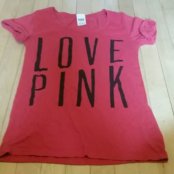 Love pink red t shirt