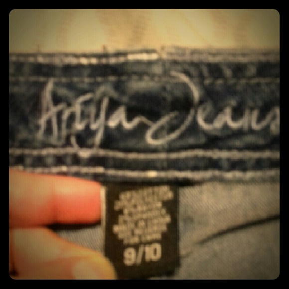 A?rya Jeans