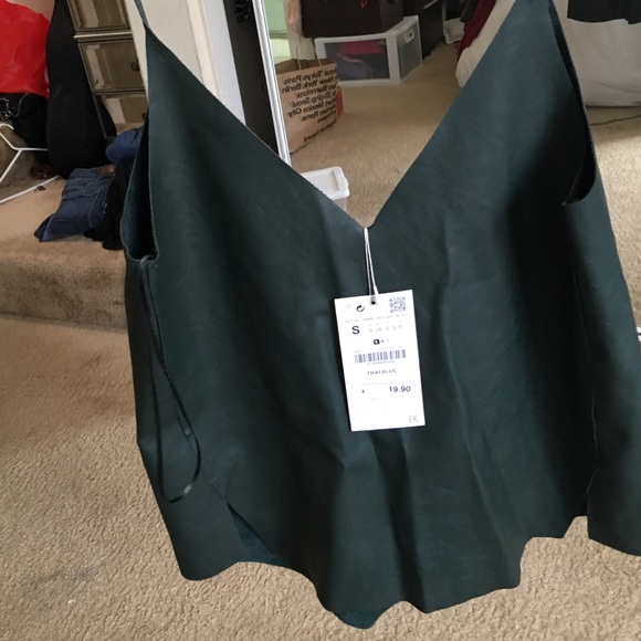 NEVER WORN HUNTER GREEN LEATHER TOP