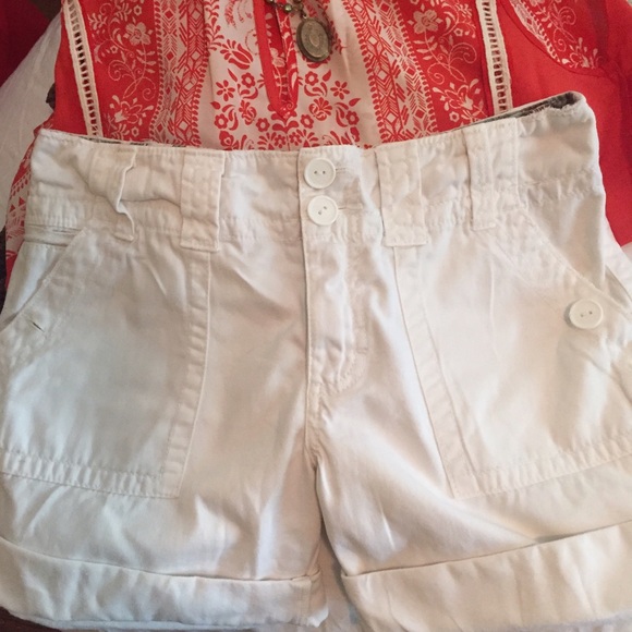 Anthropologie Sanctuary Clothing Peace shorts