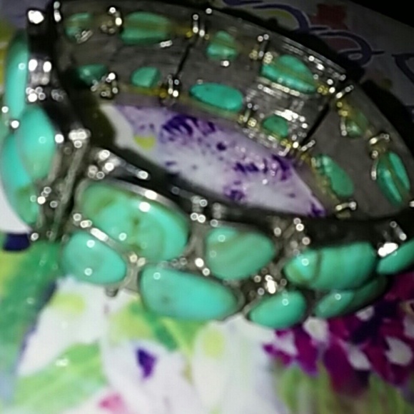 4 Bracelets ! Spring Colorss - Picture 3 of 4